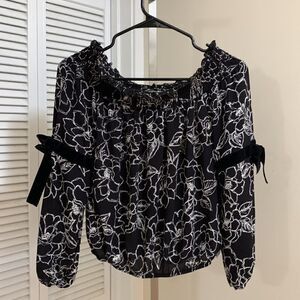 Vintage Havana OFF THE SHOULDER top